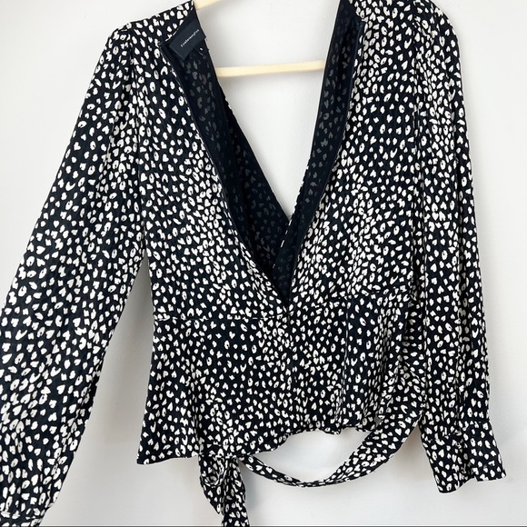 Fiveseventyfive Black and White Print Long Sleeve Blouse - Picture 6 of 8
